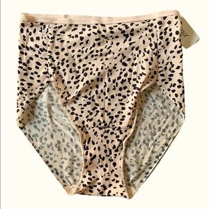 NWT Soma vanishing edge micro briefs panties new